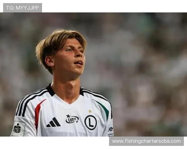 焦乌科夫斯基：加盟罗马是梦想成真我热爱速度与身体对抗