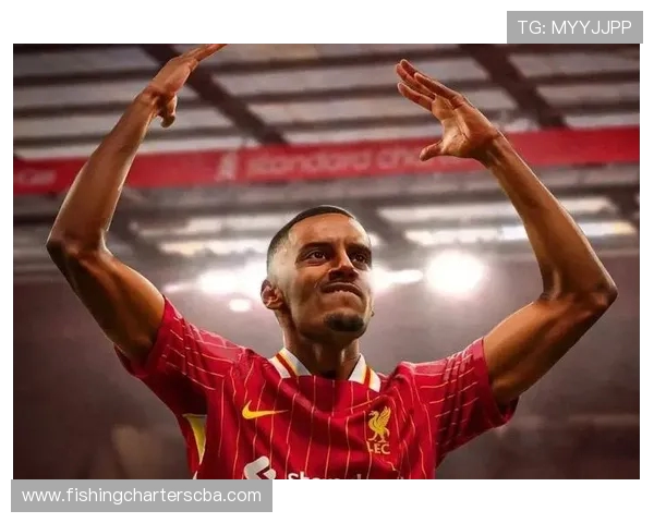 伊萨克迎来红军生涯首度英超首发时刻终于到来