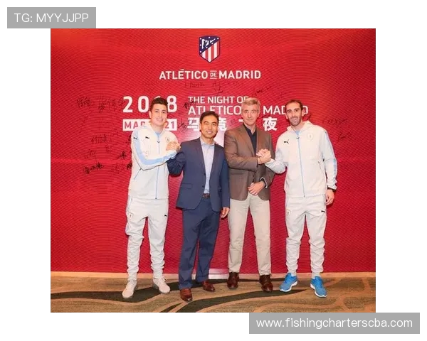 马竞携手矿泉水品牌推出特别赛前训练服助力乳腺癌防治公益行动